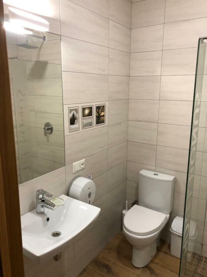 Hotel Bonus Kolomija Kültér fotó