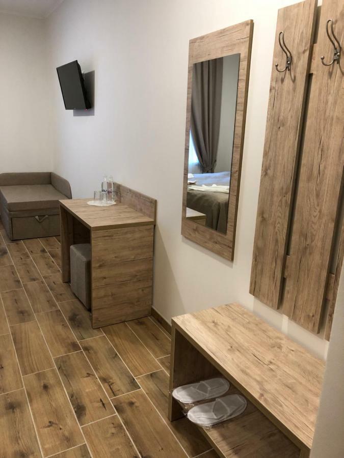 Hotel Bonus Kolomija Kültér fotó