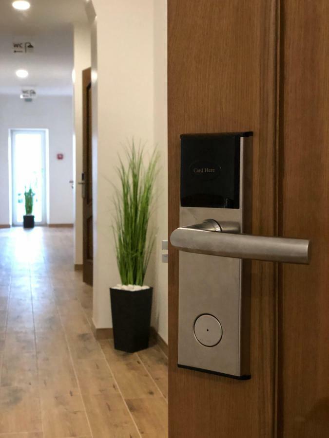 Hotel Bonus Kolomija Kültér fotó
